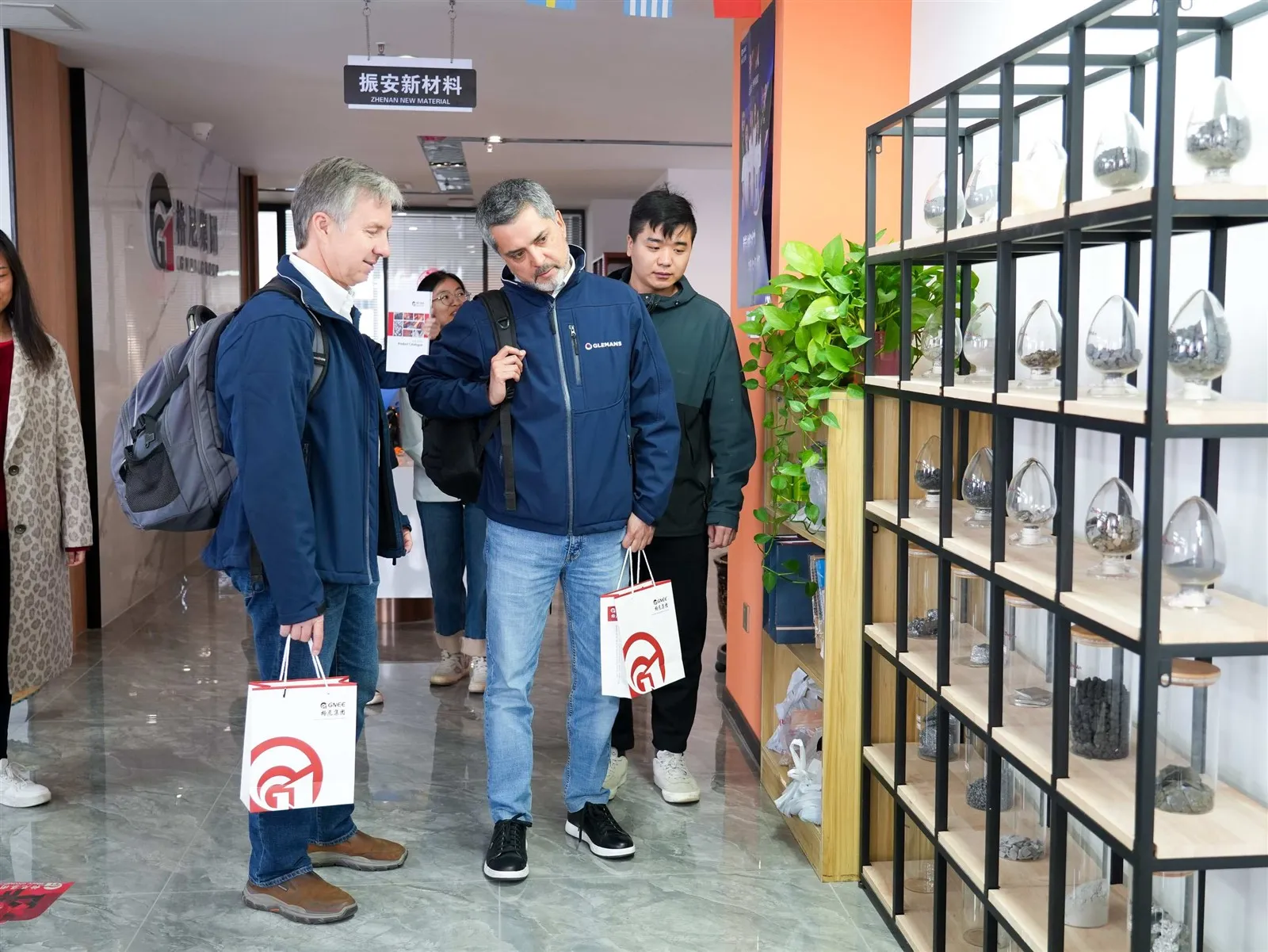 20240327122205 20240327122205